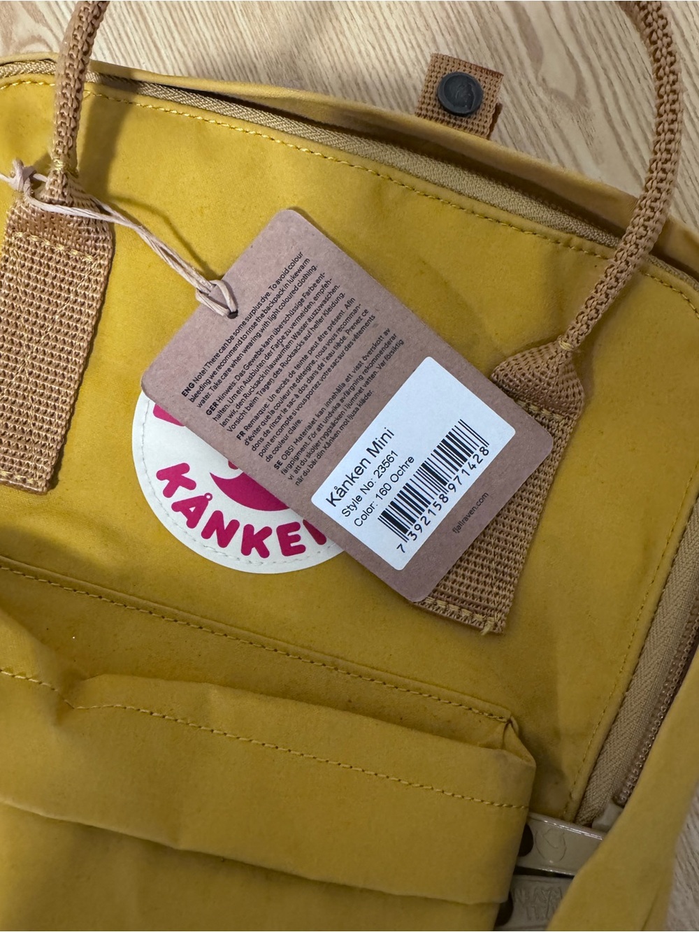 Fjallraven Kanken Mini Backpack in Ochre NWT - Picture 4 of 6
